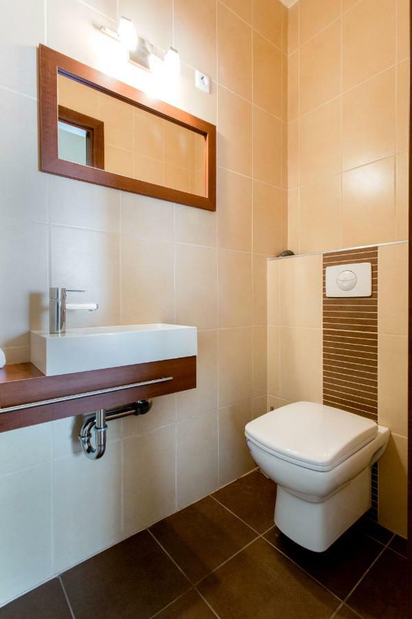 Downtown Delight Near The Basilica Apartment Budapest Ngoại thất bức ảnh