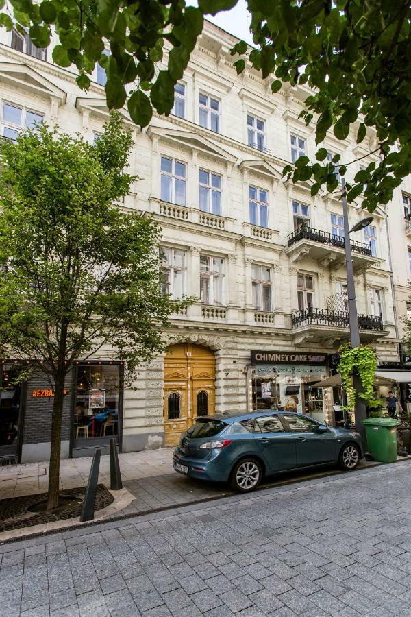Downtown Delight Near The Basilica Apartment Budapest Ngoại thất bức ảnh